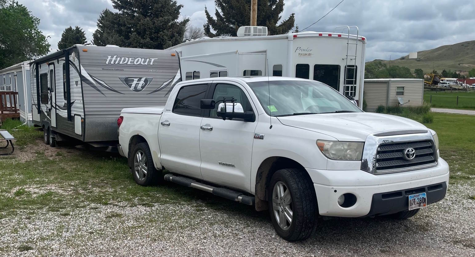 Truck & RV rig ready to move